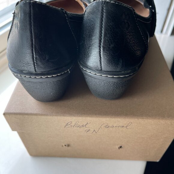 Naturalizer: Black Mary Janes Pump Size 8.5 - Picture 2 of 4